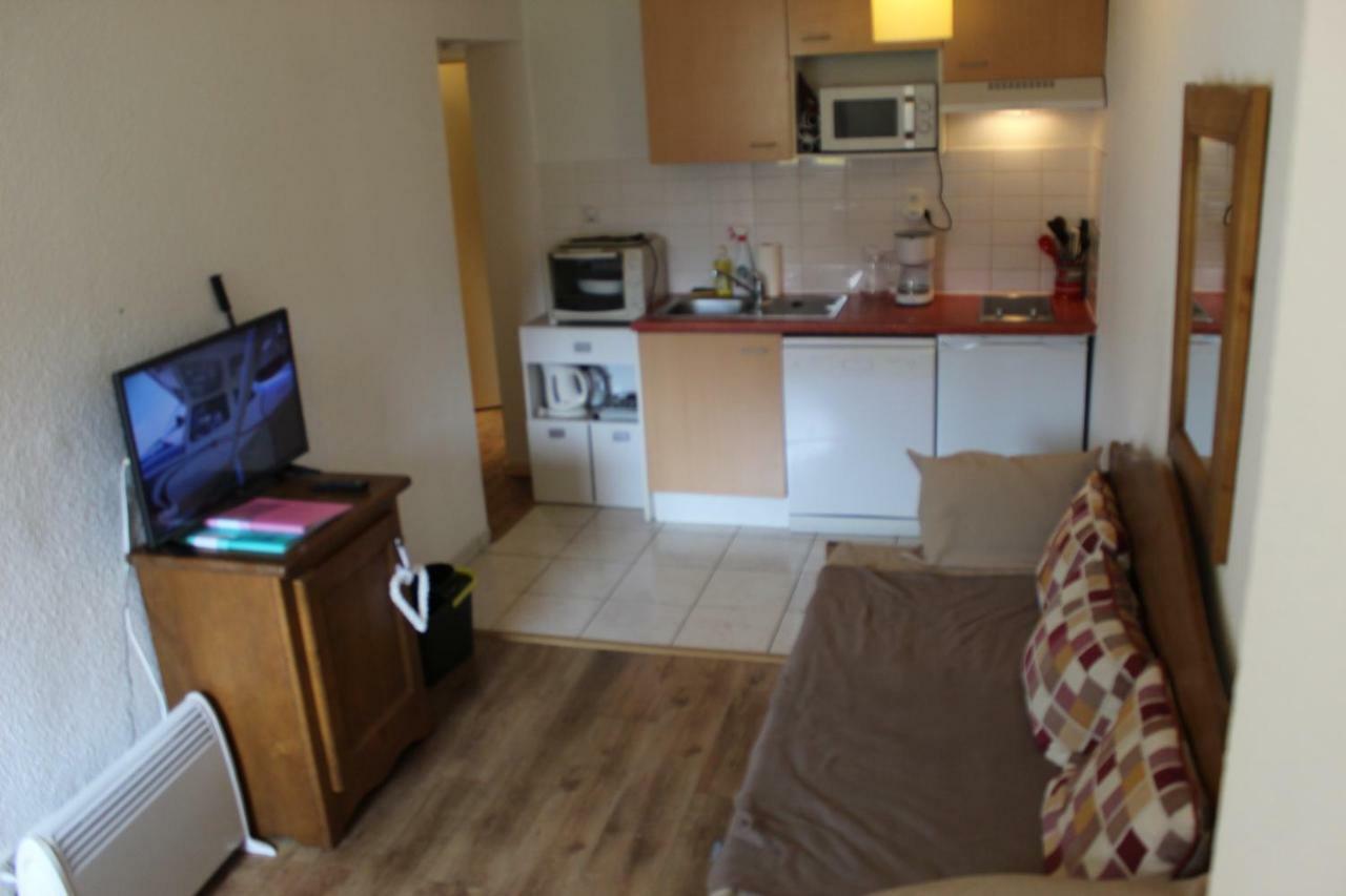 Appartement Nolhan Каутерец Екстериор снимка